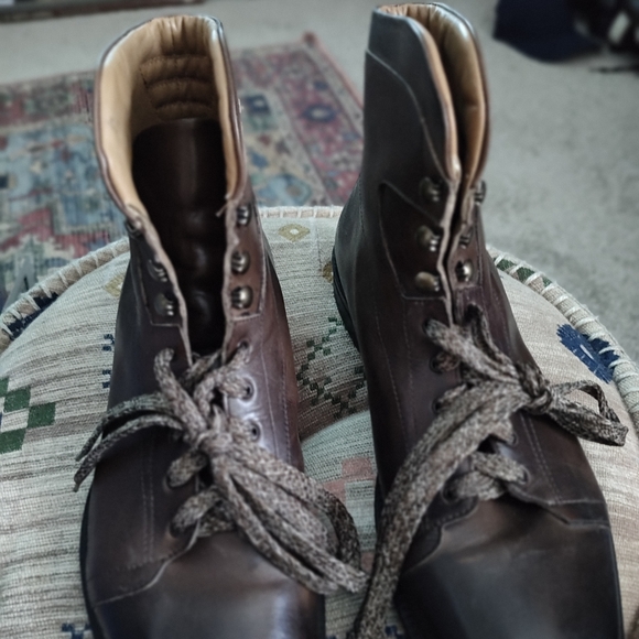Sz 10, Russell Park chocolate boots - Picture 1 of 4